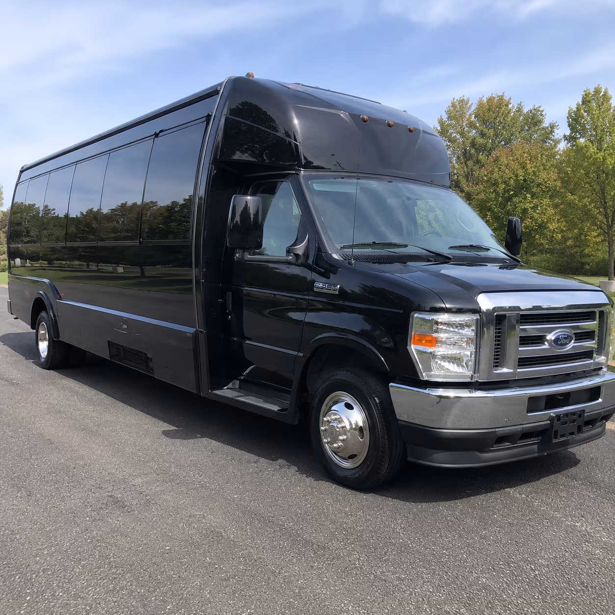 Tacoma Homecoming & Prom Party Bus Rentals
